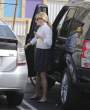 Reese Witherspoon picks up some drinks in Brentwood February 4-2015 008.jpg