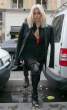 Kim Kardashian stepping out in Paris March 007.jpg