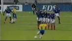 Roberto-Carlos-Brazil-France-Goal0.gif